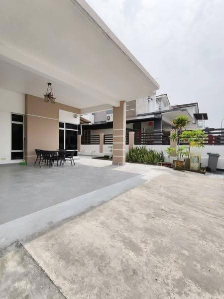 Rumah Kluster untuk Dijual di Taman Seri Austin (Tebrau) - Ee Fong Toh - Exterior - PropertyGuru.com.my