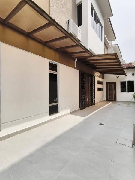 Rumah Kluster untuk Dijual di Taman Seri Austin (Tebrau) - Ee Fong Toh - Exterior - PropertyGuru.com.my