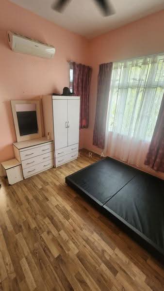 Rumah Berkembar untuk Dijual di Ayer Keroh (Melaka) - Putra Safari - PropertyGuru.com.my