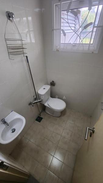 Rumah Berkembar untuk Dijual di Ayer Keroh (Melaka) - Putra Safari - PropertyGuru.com.my