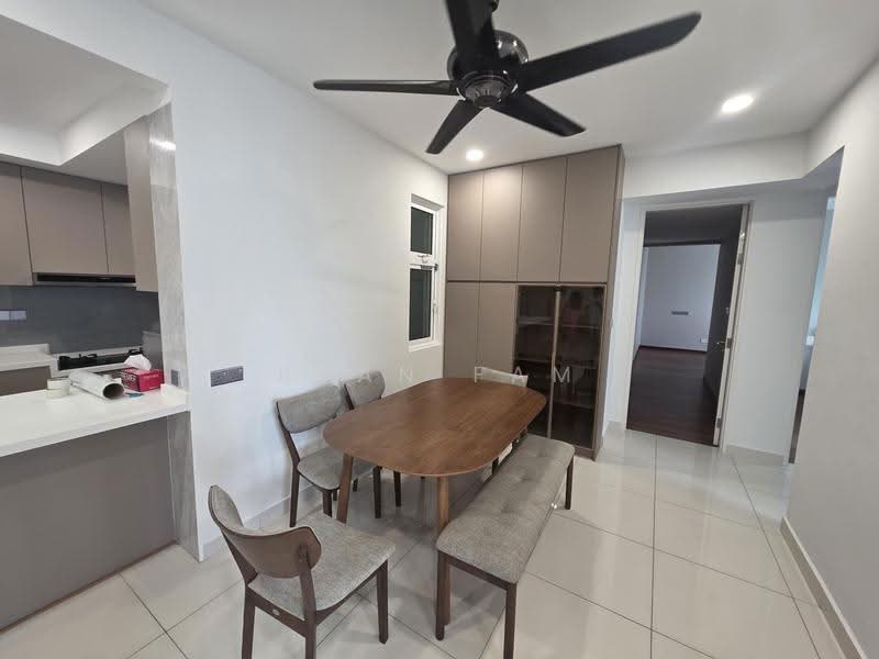 Kondominium untuk Disewa di 28 Dutamas - Ryan Fam - Dining Room - PropertyGuru.com.my