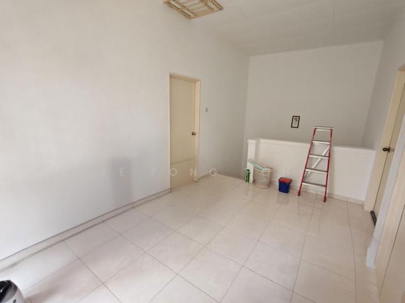 2-storey Terraced House for Sale in Ehsan Jaya (Johor Bahru) - Ee Fong Toh - Interior - PropertyGuru.com.my