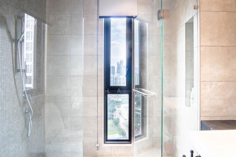 Kediaman Servis untuk Disewa di The Sentral Suites - Pamela Low - Bathroom - PropertyGuru.com.my