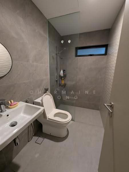 Kediaman Servis untuk Disewa di Quinn Residence - Charmaine Wong - Bathroom - PropertyGuru.com.my