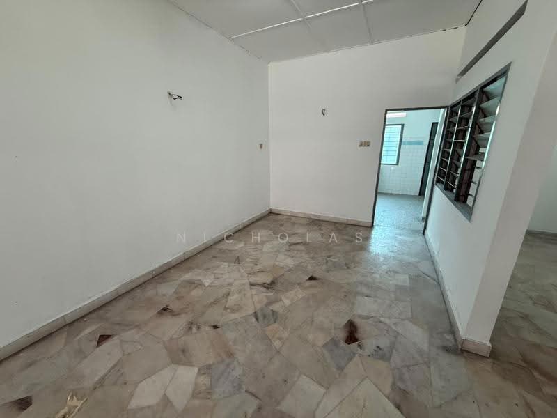 Rumah Teres 2-Tingkat untuk Dijual di Taman Kar King (Ipoh) - Nicholas Lee - Interior - PropertyGuru.com.my