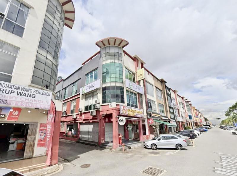 Shop / Office for Sale in Taman Mutiara Mas (Skudai) - Janice . - PropertyGuru.com.my