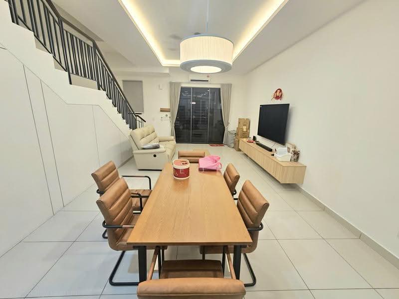 2-storey Terraced House for Rent in Telok Panglima Garang (Selangor) - Leon Goh - Living Room - PropertyGuru.com.my