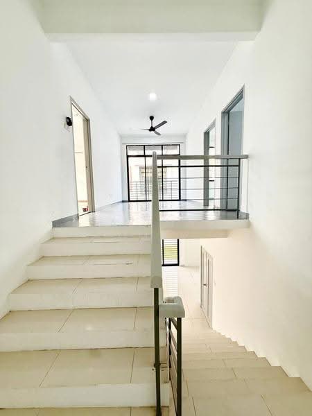 Rumah Berkembar untuk Dijual di Semenyih (Selangor) - Hazeman Omar - Interior - PropertyGuru.com.my
