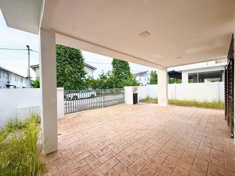 Rumah Berkembar untuk Dijual di Semenyih (Selangor) - Hazeman Omar - Exterior - PropertyGuru.com.my