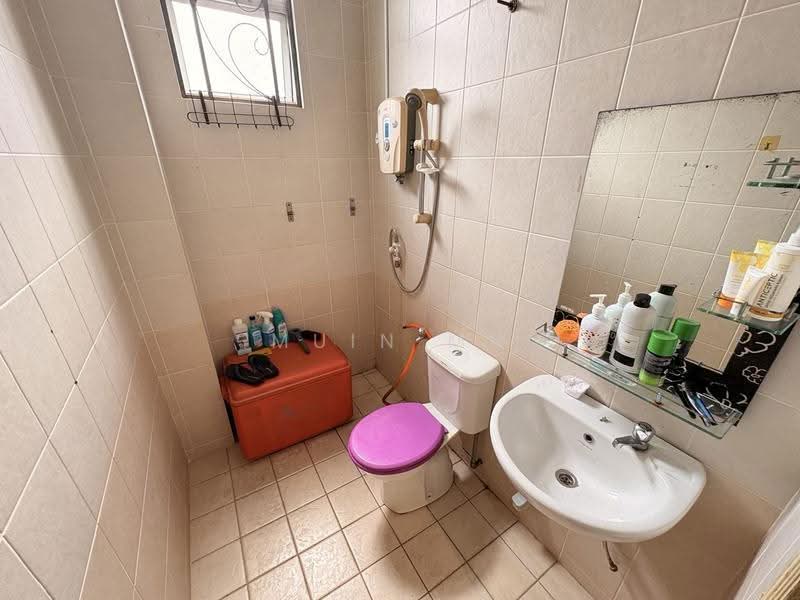 Bungalow House untuk Dijual di Subang Bestari (Shah Alam) - Muin Mn - Bathroom - PropertyGuru.com.my