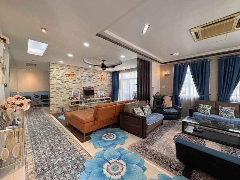 Bungalow House untuk Dijual di Subang Bestari (Shah Alam) - Muin Mn - Living Room - PropertyGuru.com.my