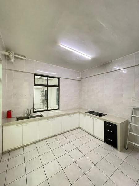 Kondominium untuk Disewa di Park 51 Residency - Jc Lee - Kitchen - PropertyGuru.com.my