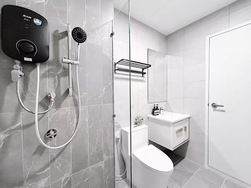 Service Residence for Rent at Majestic Residence - Terry Yee - Bathroom - PropertyGuru.com.my