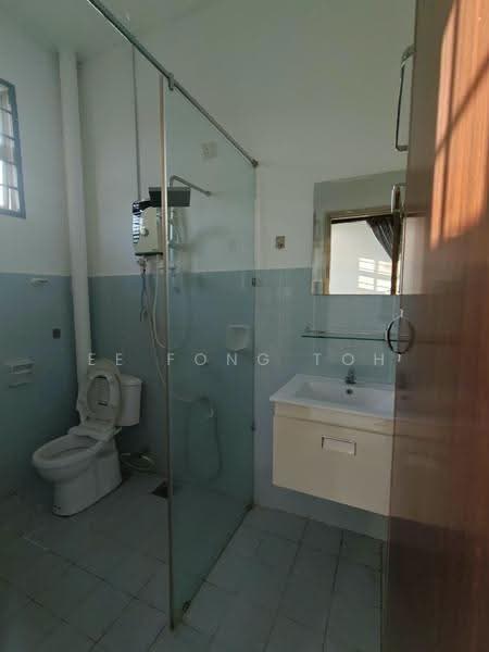 2-storey Terraced House for Sale in Taman Nusa Indah (Iskandar Puteri (Nusajaya)) - Ee Fong Toh - Bathroom - PropertyGuru.com.my