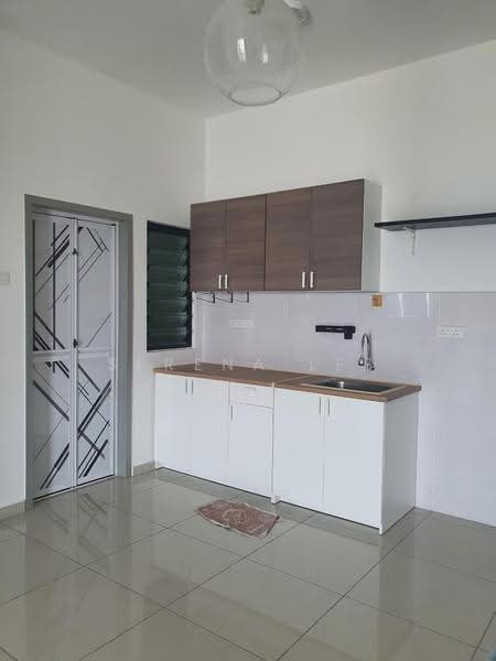 Service Residence for Rent at B11 Parkland Residence - Serena Lee - Kitchen - PropertyGuru.com.my