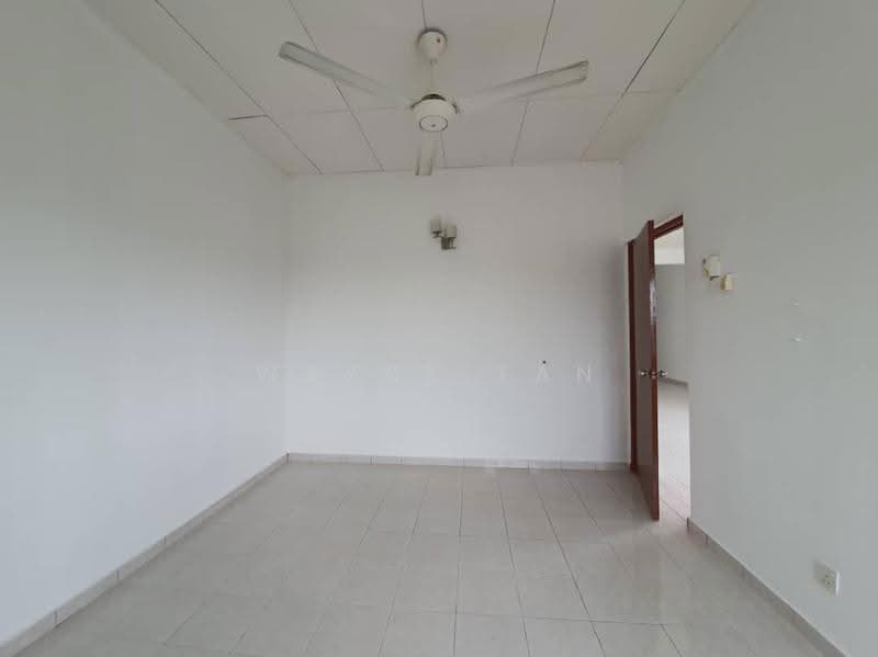 Pangsapuri untuk Dijual di Pangsapuri Merak - Wayne Tan - Interior - PropertyGuru.com.my