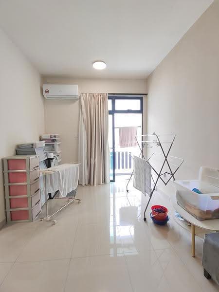 Condominium for Rent at KSL Residence 2 @ Kangkar Tebrau - May Lim - Living Room - PropertyGuru.com.my