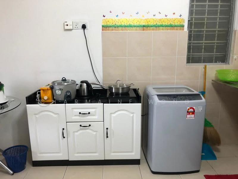 Kediaman Servis untuk Disewa di Beverly Tower @ Plaza Medan Putra - Charmaine Wong - Kitchen - PropertyGuru.com.my