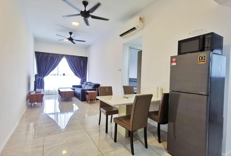 Kondominium untuk Disewa di The WaterEdge (Pinggiran Air) - Frankie Chen - Living Room - PropertyGuru.com.my