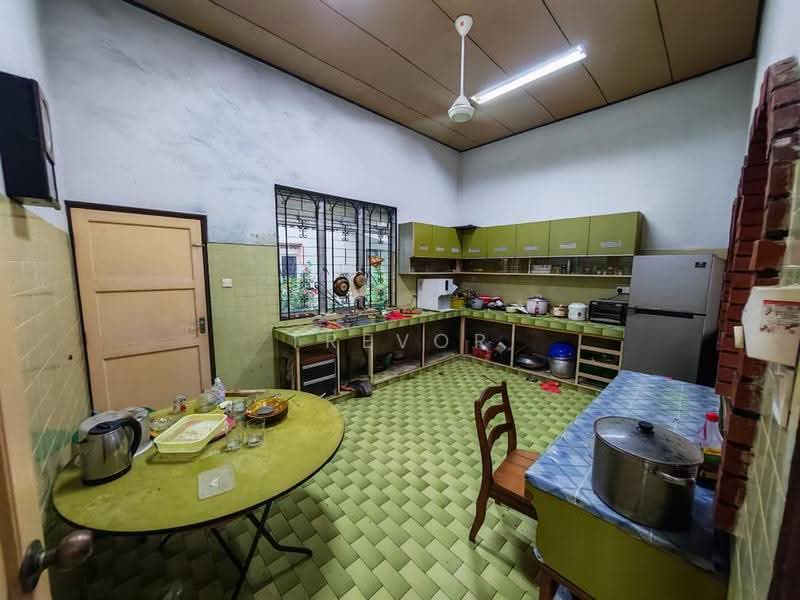 Bungalow House untuk Dijual di Sungai Marong (Bentong) - Trevor Chai - Kitchen - PropertyGuru.com.my