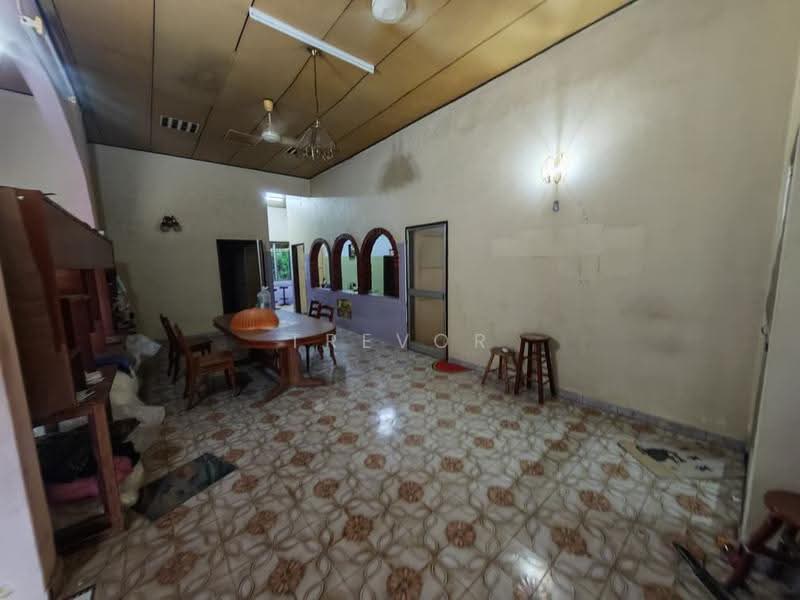 Bungalow House untuk Dijual di Sungai Marong (Bentong) - Trevor Chai - Living Room - PropertyGuru.com.my