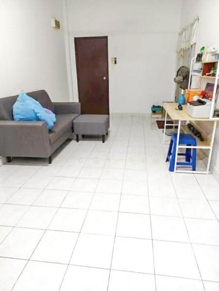 Pangsapuri untuk Dijual di Pangsapuri Lotus (Teratai) - Peggy Lim - Living Room - PropertyGuru.com.my
