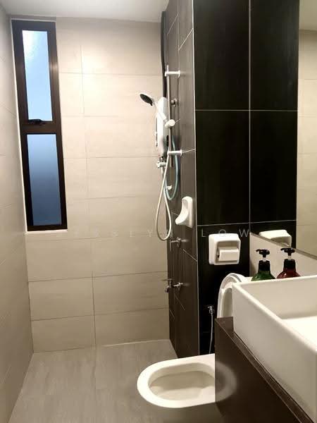 Kondominium untuk Disewa di Admiral Residences - Jesslyn Low - Bathroom - PropertyGuru.com.my