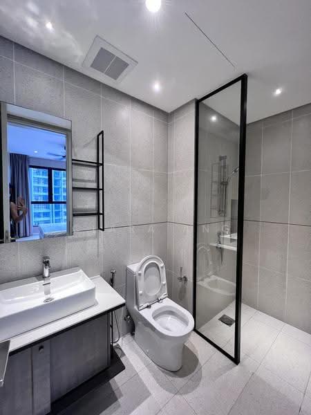 Service Residence for Rent at Millerz Square Serviced Residence - Clara Ang - Bathroom - PropertyGuru.com.my