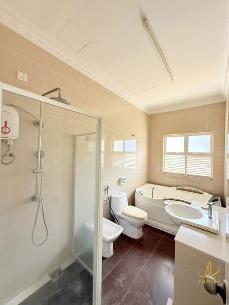 3-storey Terraced House for Sale in Setia Alam (Selangor) - Caden Chew - Bathroom - PropertyGuru.com.my