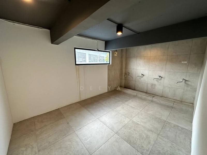 Kilang Berkembar untuk Dijual di Kota Damansara (Selangor) - Deeya Yusof - Interior - PropertyGuru.com.my