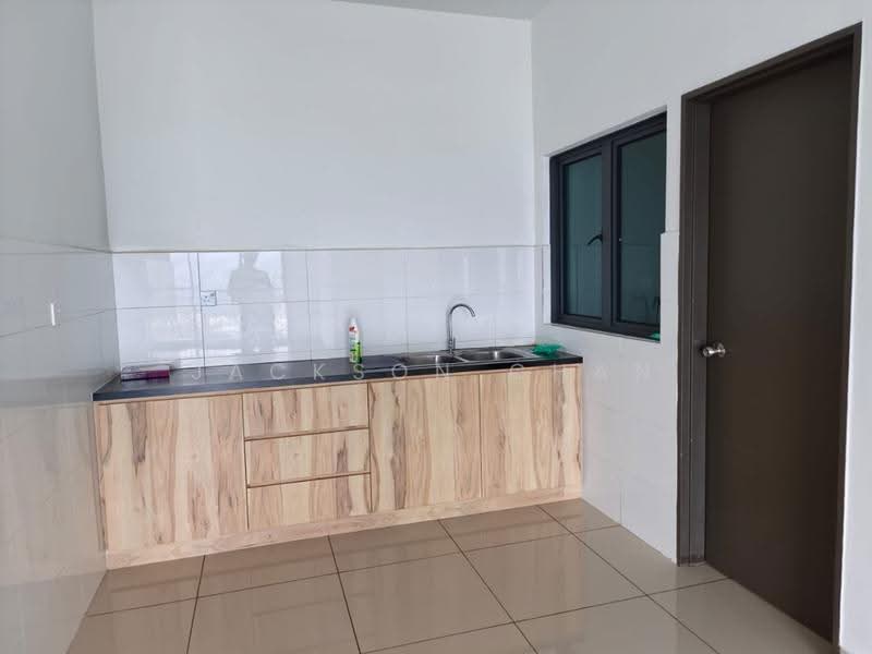 Kondominium untuk Disewa di The Henge - Jackson Chan - Kitchen - PropertyGuru.com.my
