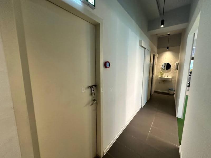 Office for Sale in Seksyen 51a (Petaling Jaya) - Deeya Yusof - Corridor - PropertyGuru.com.my