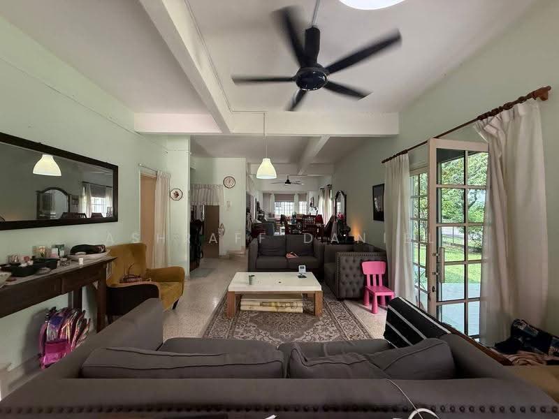 Rumah Teres 2-Tingkat untuk Dijual di Taman Sri Ukay (Ulu Kelang) - Ashraff Daniel - Living Room - PropertyGuru.com.my