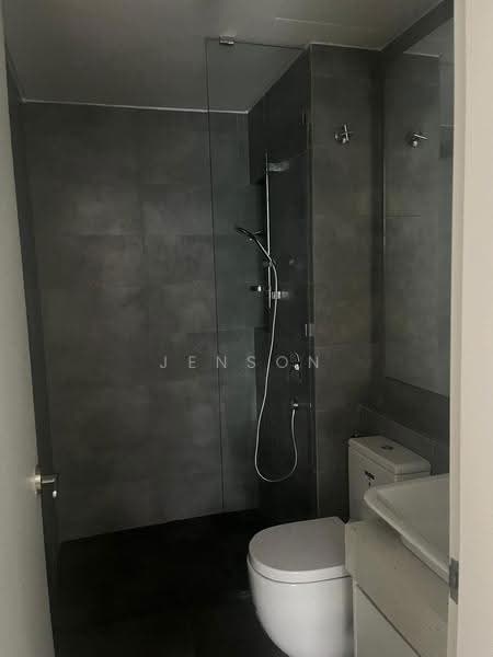 Kondominium untuk Dijual di ALIX Residences - Jenson Low - Bathroom - PropertyGuru.com.my