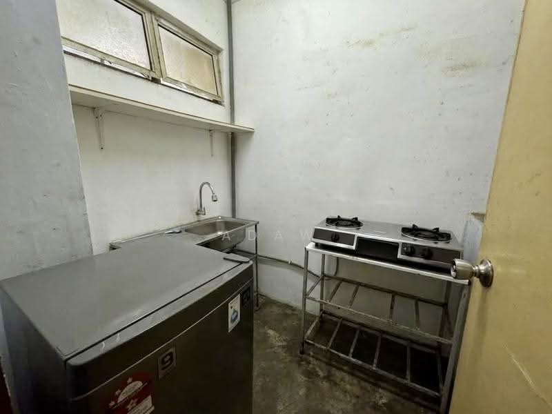 Apartment for Sale at Ilham Apartment - Adaw Zain - Kitchen - PropertyGuru.com.my