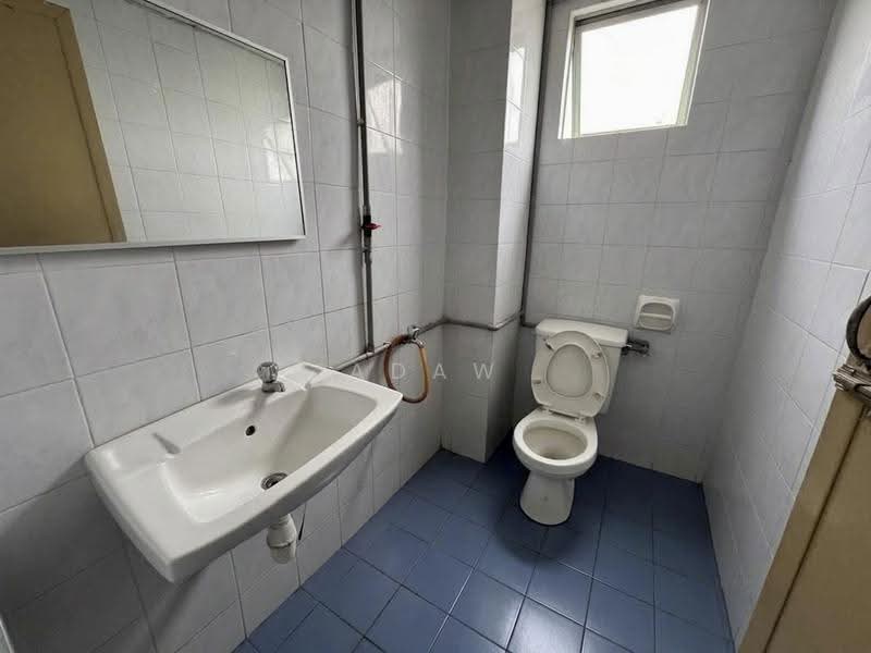 Apartment for Sale at Ilham Apartment - Adaw Zain - Bathroom - PropertyGuru.com.my
