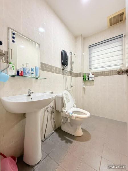 Rumah Berkembar untuk Disewa di Setia Alam (Selangor) - Caden Chew - Bathroom - PropertyGuru.com.my