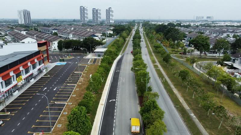 Shop for Rent in Bandar Rimbayu (Telok Panglima Garang) - Calvin Lim - Exterior - PropertyGuru.com.my