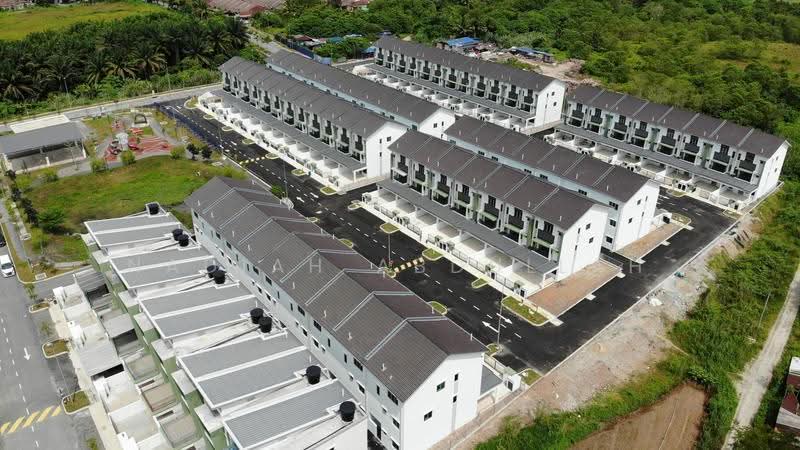 Rumah Teres 3-Tingkat untuk Dijual di Batang Kali (Selangor) - Nadiah Abdullah - PropertyGuru.com.my