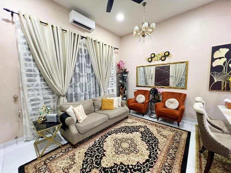 1-storey Terraced House for Sale in Taman Bertam Perdana 4 (Kepala Batas) - Aswad . - Living Room - PropertyGuru.com.my