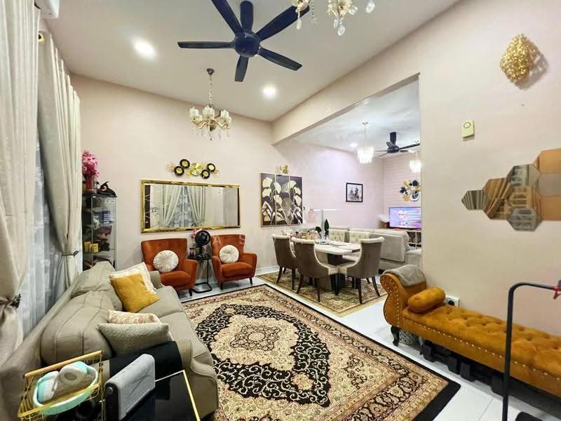 1-storey Terraced House for Sale in Taman Bertam Perdana 4 (Kepala Batas) - Aswad . - Living Room - PropertyGuru.com.my