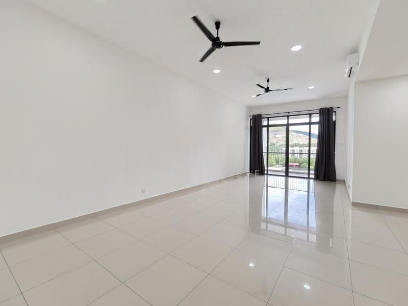 Kondominium untuk Disewa di Alstonia Residence - Jess Lee - Living Room - PropertyGuru.com.my