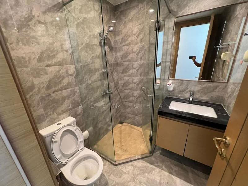 Service Residence for Rent at R&F Princess Cove Phase 1 - Jaden Chai - Bathroom - PropertyGuru.com.my