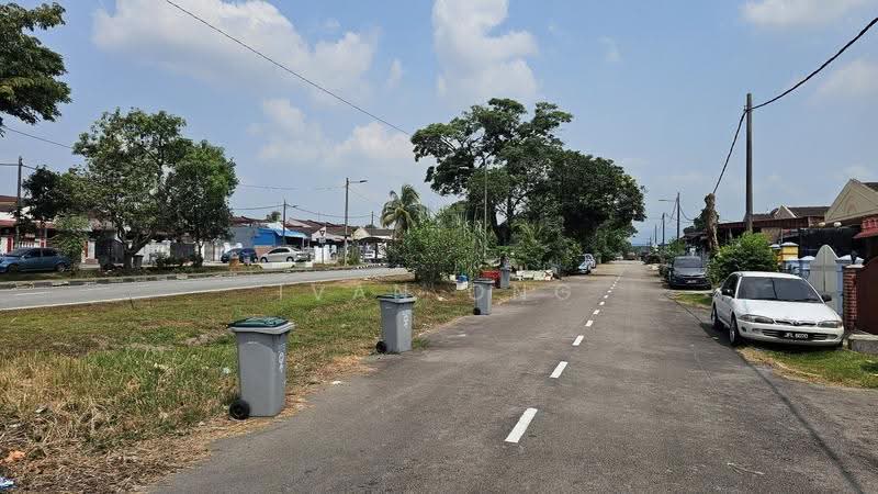 Rumah Teres 1-Tingkat untuk Dijual di Taman Universiti (Skudai) - Ivan Ong - Exterior - PropertyGuru.com.my