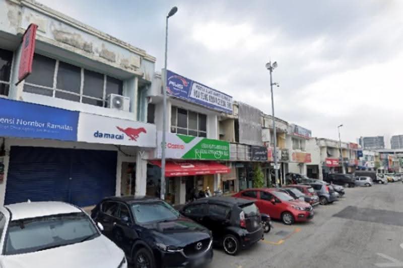 Shop for Rent in Bandar Puteri Puchong (Puchong) - Yeong . - Exterior - PropertyGuru.com.my