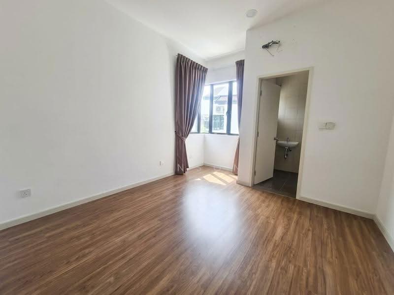 2-storey Terraced House for Sale in Bandar Gamuda Gardens (Rawang) - Denson Yeoh - Interior - PropertyGuru.com.my
