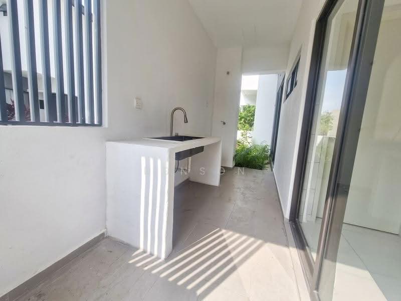 2-storey Terraced House for Sale in Bandar Gamuda Gardens (Rawang) - Denson Yeoh - Exterior - PropertyGuru.com.my