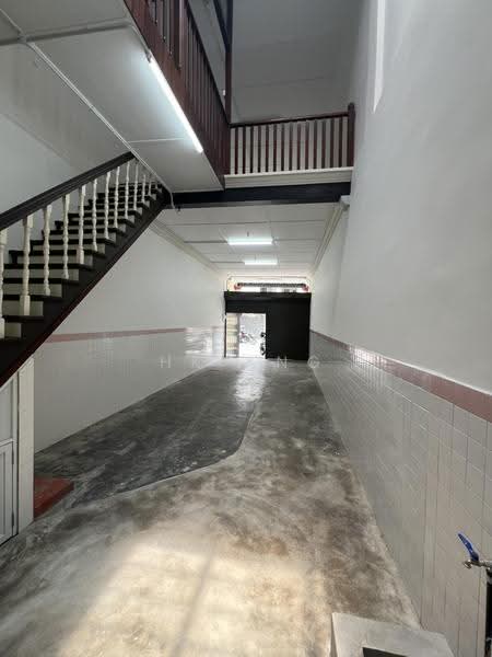 Shop for Rent in George Town (Penang) - HK Ang - Entrance - PropertyGuru.com.my