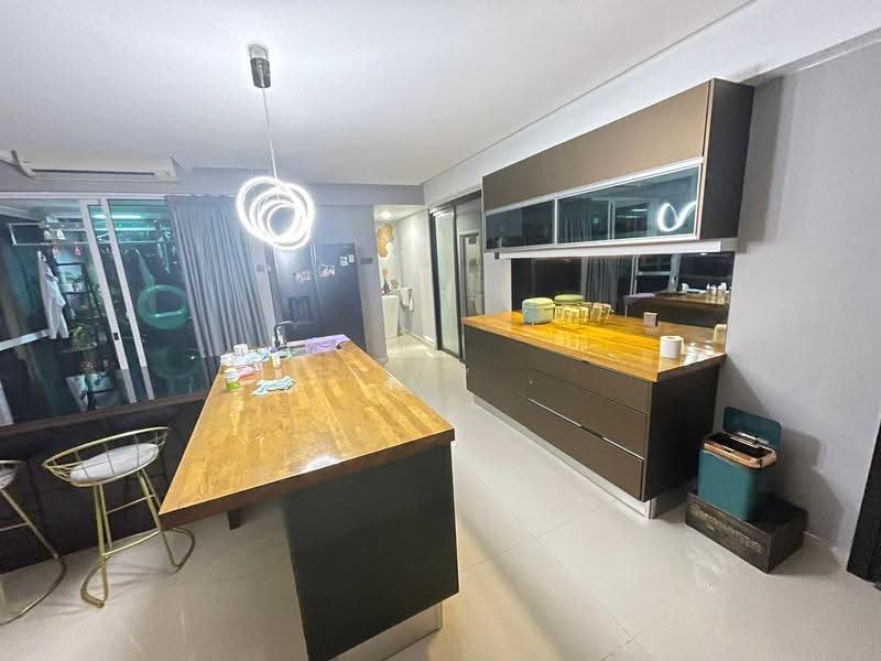 Kondominium untuk Dijual di The Uban Residence - Lilly . - Kitchen - PropertyGuru.com.my