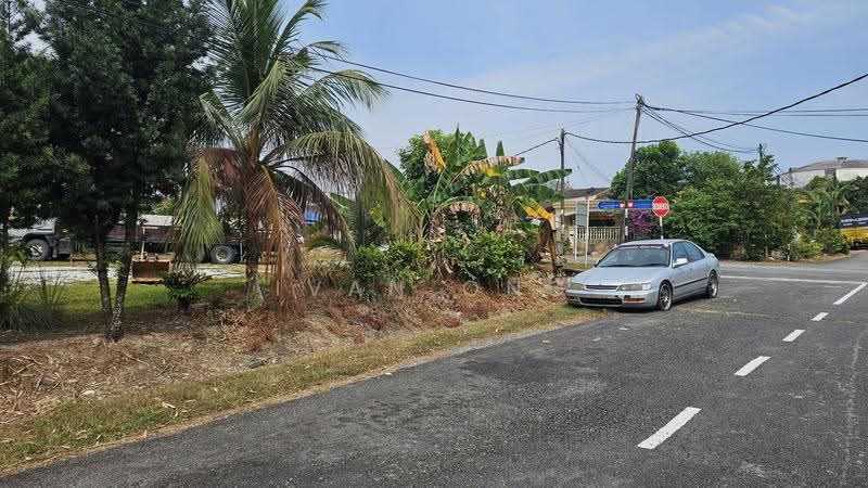 Rumah Teres 1-Tingkat untuk Dijual di Taman Universiti (Skudai) - Ivan Ong - Exterior - PropertyGuru.com.my